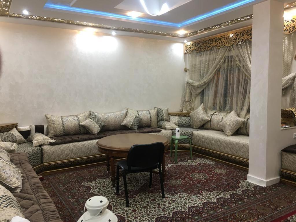 Appartement Y Tangier Bagian luar foto