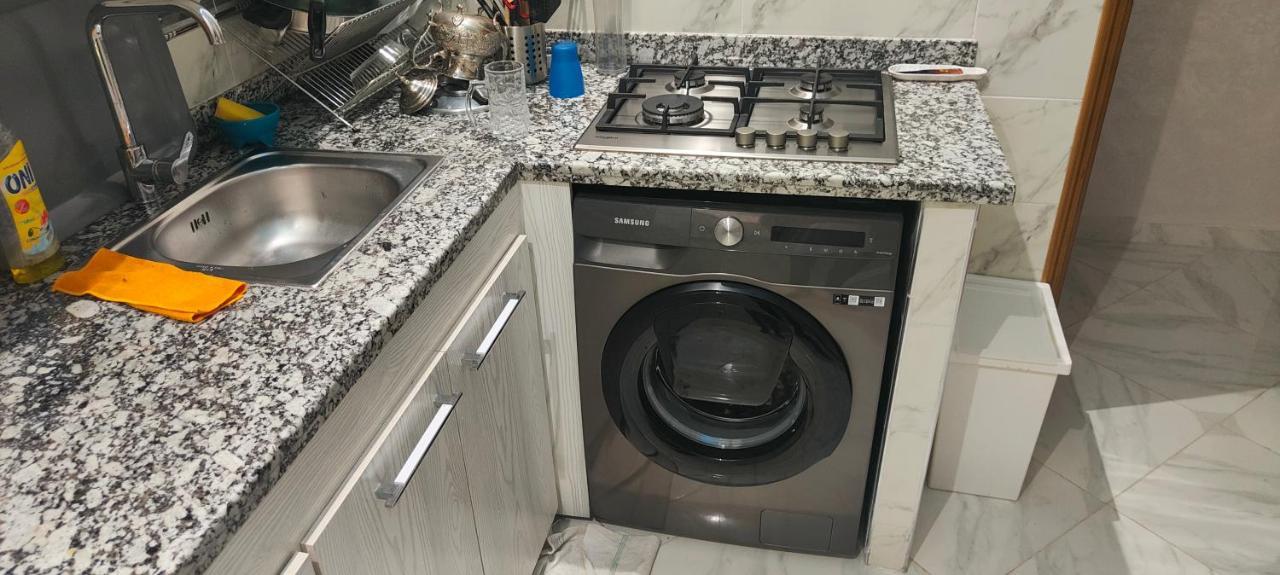 Appartement Y Tangier Bagian luar foto