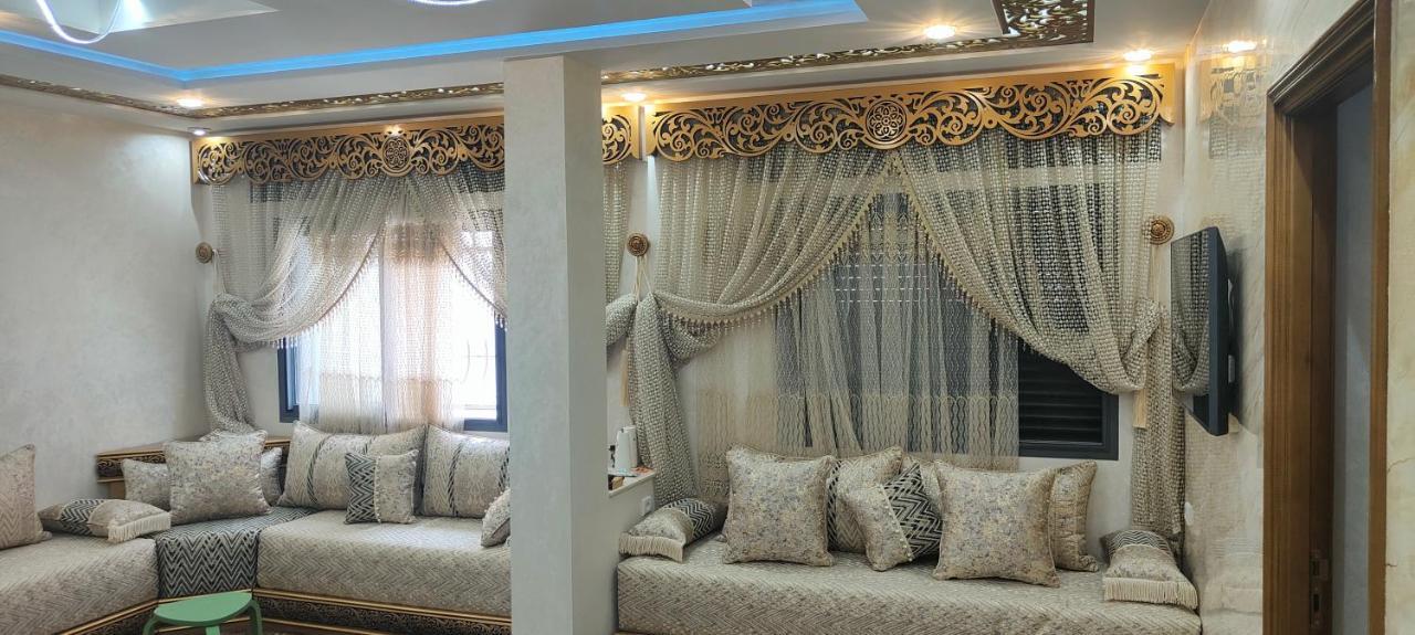 Appartement Y Tangier Bagian luar foto